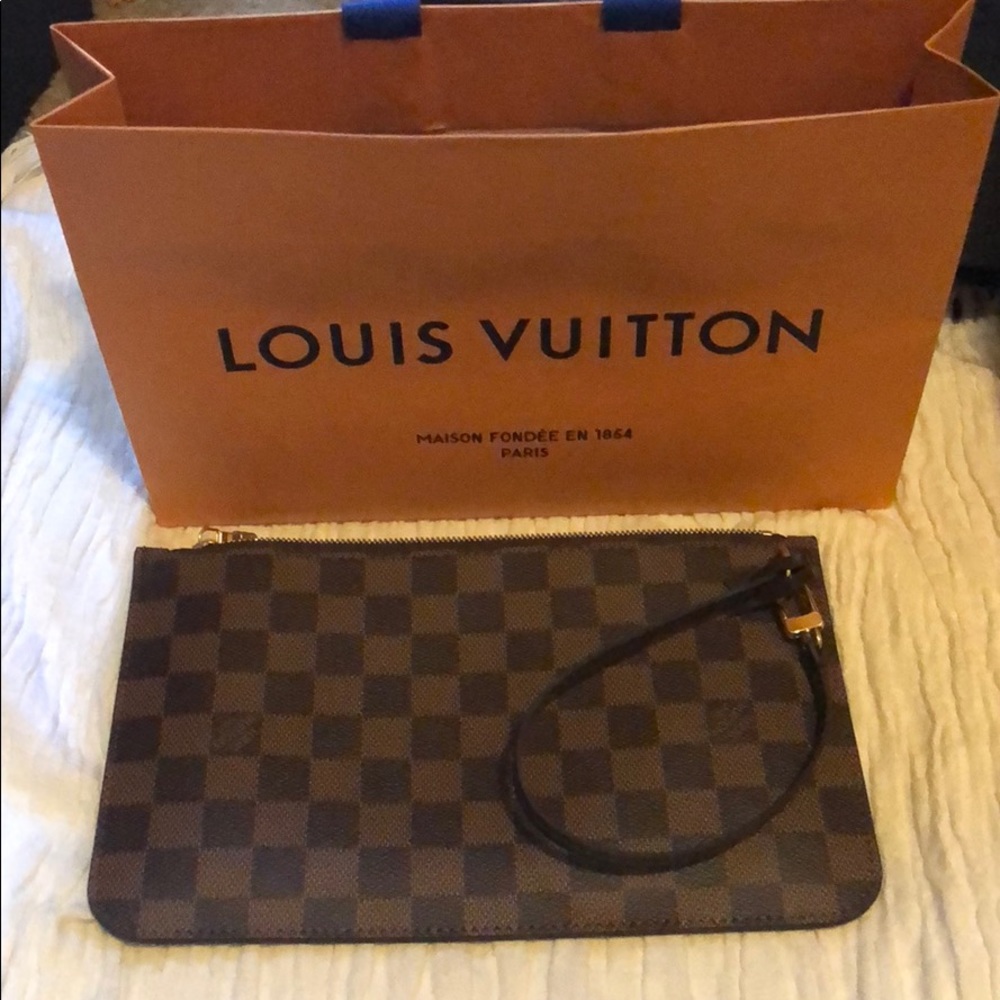 Louis Vuitton pouch/pouchette/wristled
